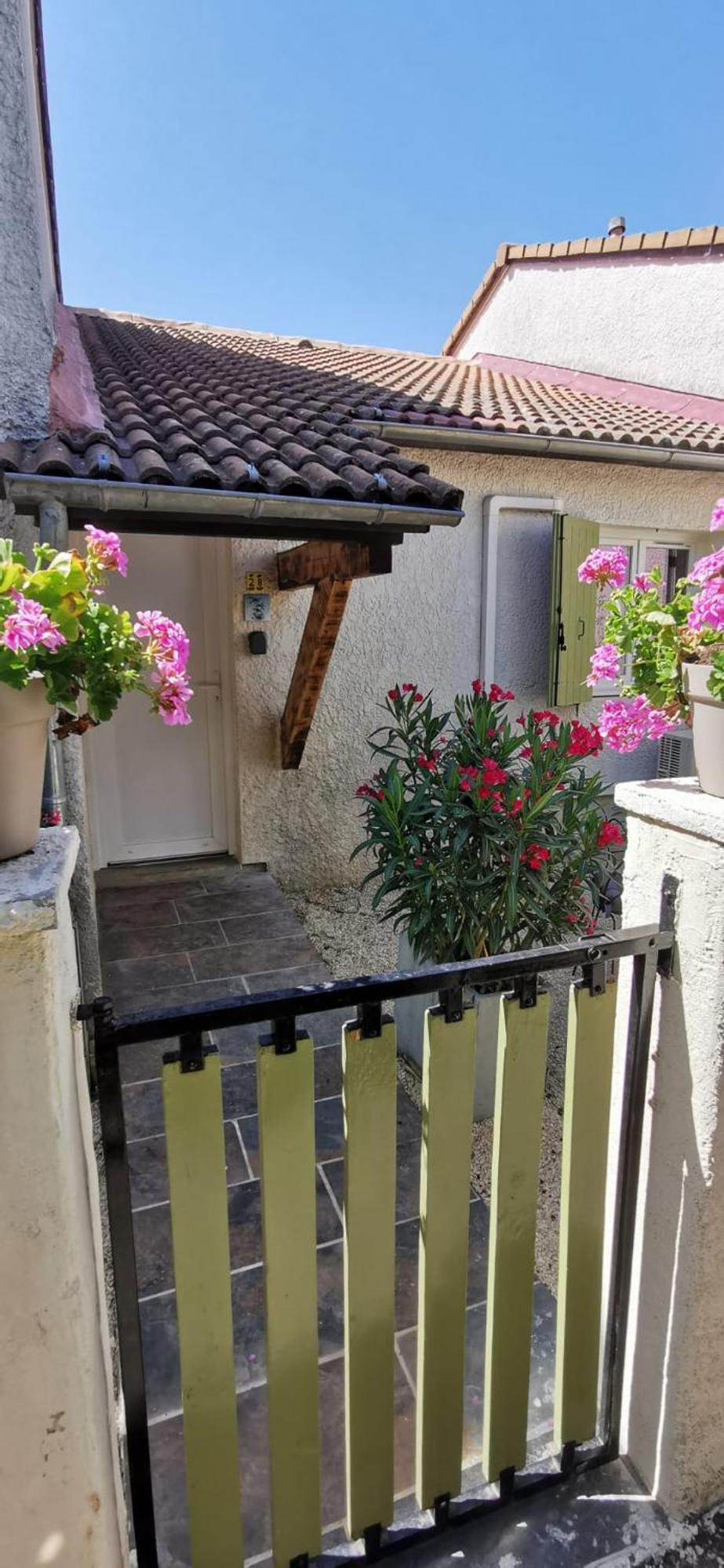 Villa La Petite Reine Du Ventoux Sault Exterior foto